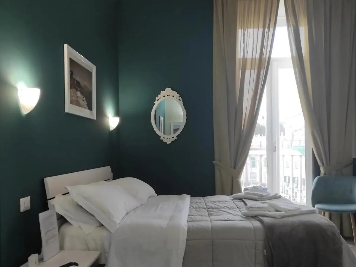 Bed and Breakfast Il Viaggio Di Dante Historical Center Nápoles 0*,  Italia