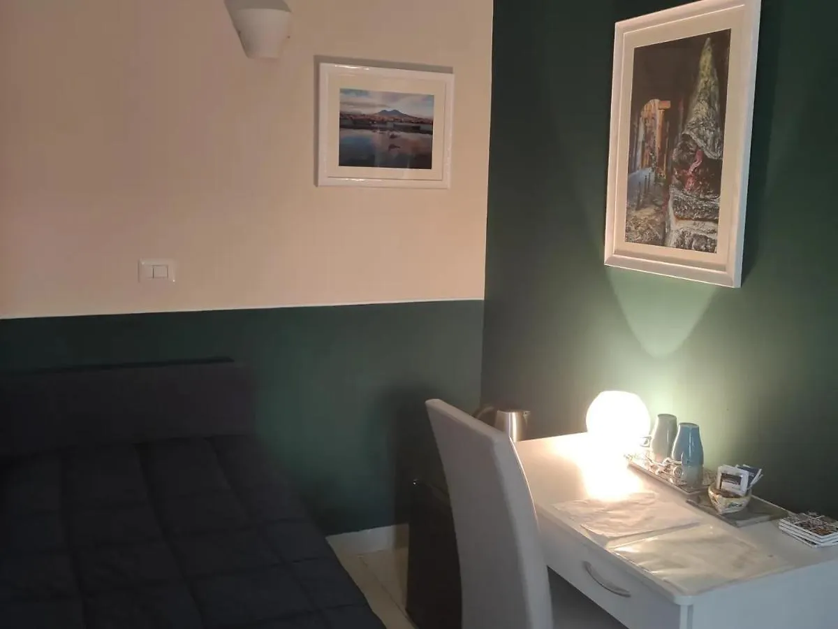 Bed and Breakfast Il Viaggio Di Dante Historical Center Nápoles