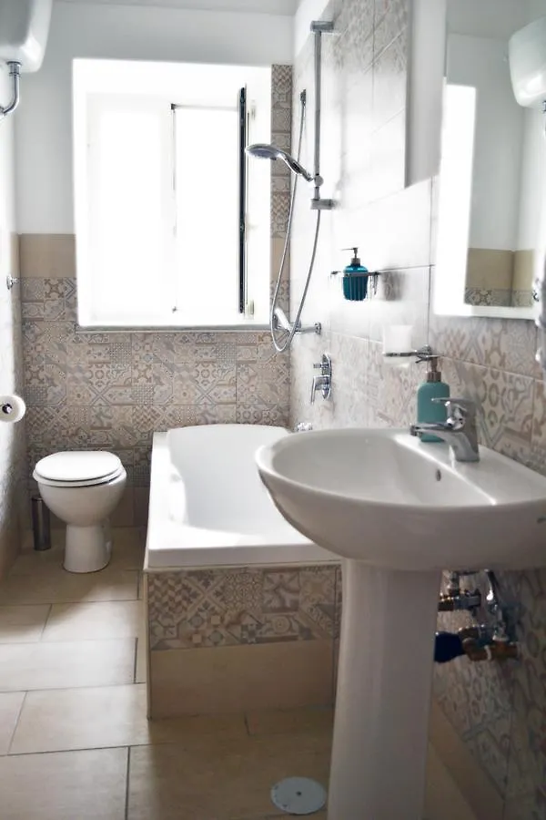 Il Viaggio Di Dante Historical Center Bed & Breakfast Naples
