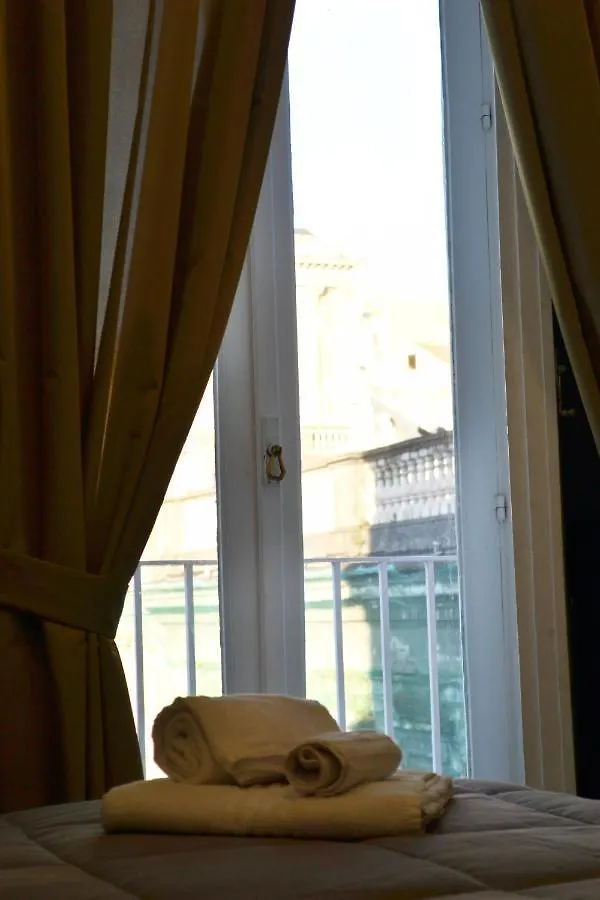 Il Viaggio Di Dante Historical Center Bed & Breakfast Naples Italy
